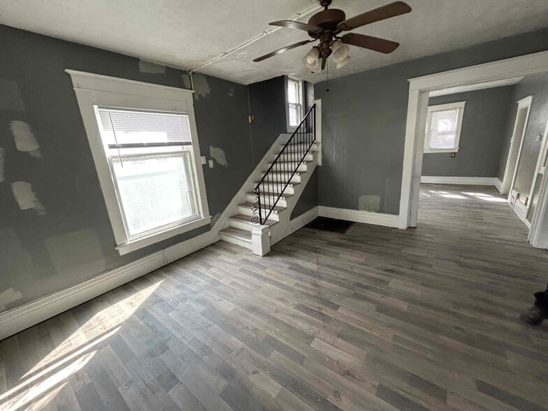 Building Photo - 1331 N Union St