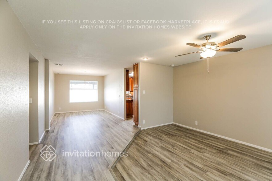 Building Photo - 16424 N 51st Dr