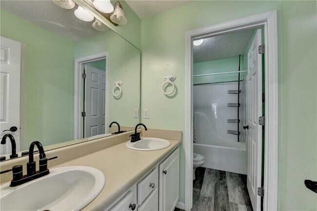 Building Photo - 3411 Galloping Bend Way