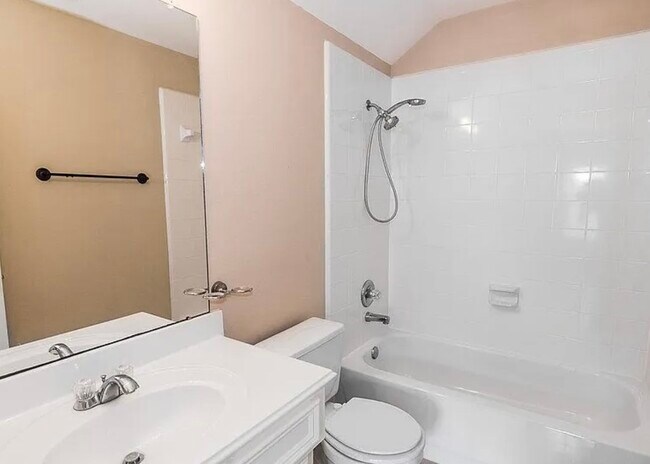 Building Photo - 3107 Willow Trace Ct