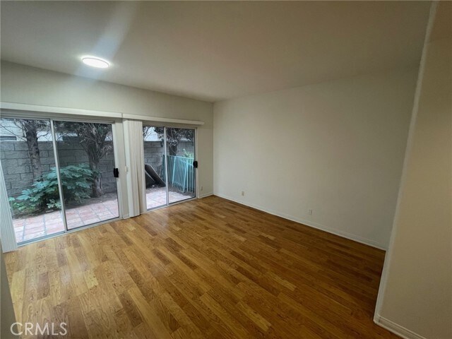 Building Photo - 10010 Reseda Blvd