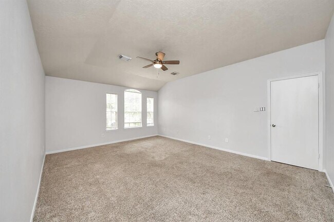 Building Photo - 4310 Lucas Trace Ct