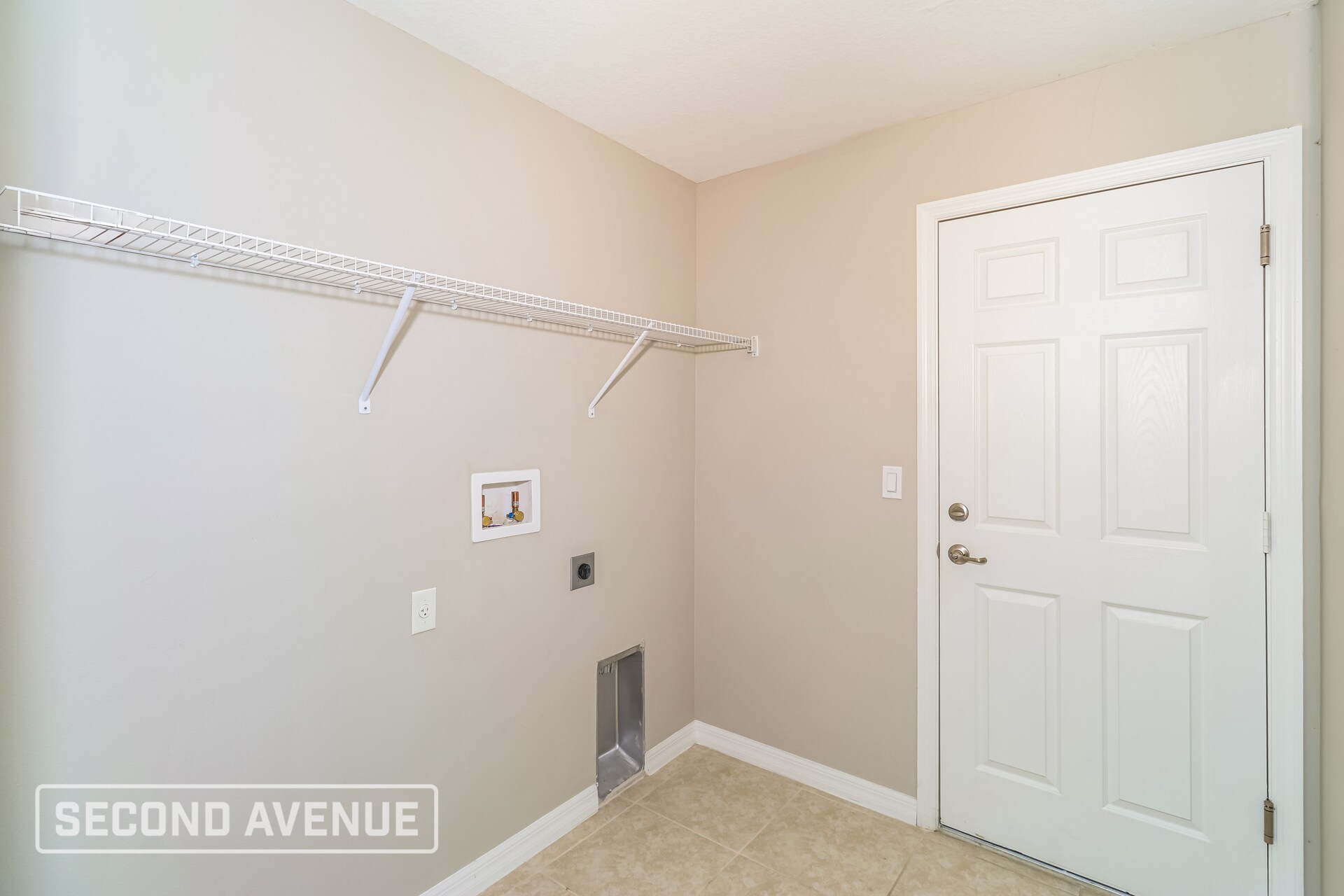 Building Photo - 3230 Bowline Ave