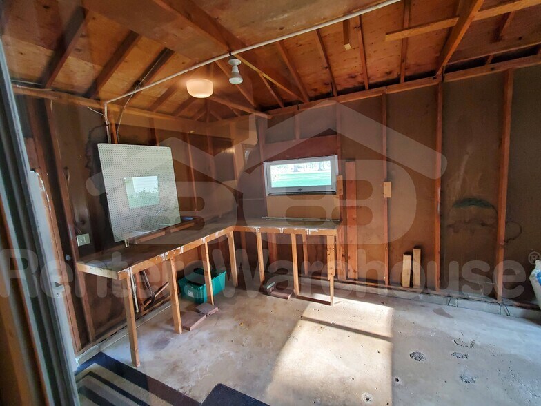 Building Photo - 100 Marvin Ln