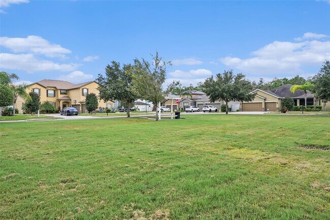 Building Photo - 12117 Streambed Dr