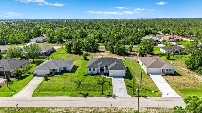 Building Photo - 3928 NW 46th Ln
