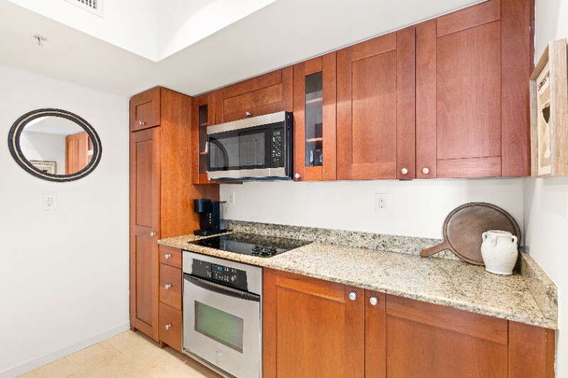 Building Photo - 275 NW Flagler Ave