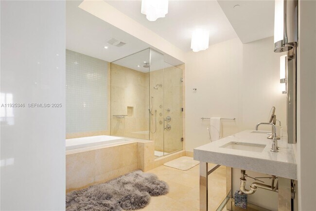 Building Photo - 9705 Collins Ave