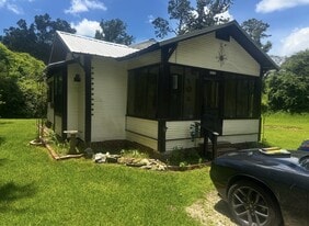 Building Photo - 39649 School Section Rd