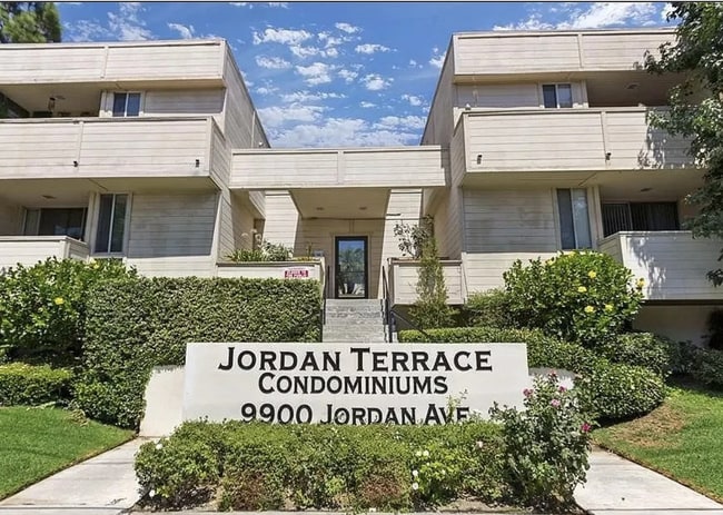 Building Photo - 9900 Jordan Ave