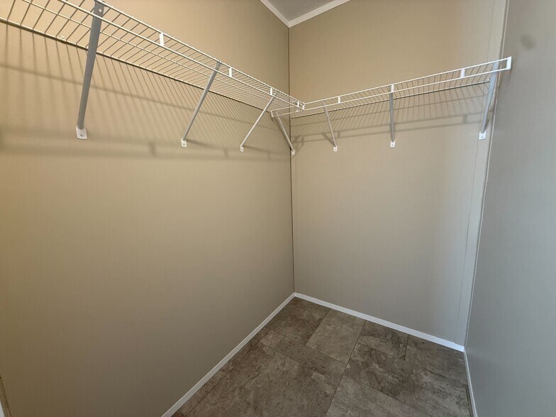 Building Photo - 71601 St David Ct