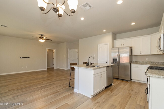 Building Photo - 303 Tall Meadows Ln