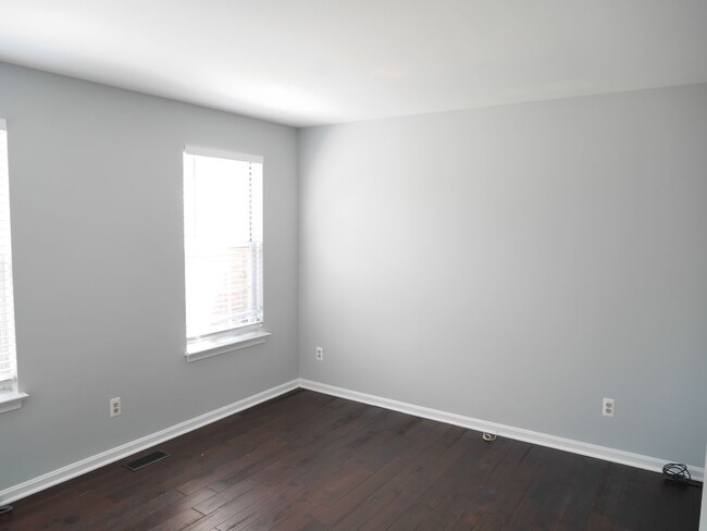 Building Photo - Recently Renovated & Move-In Ready- Bowie, MD