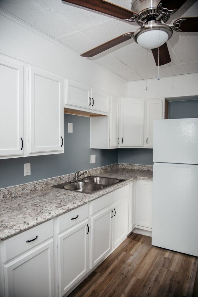 Building Photo - 2939 Horseshoe Pike