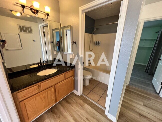 Building Photo - 1423 Salvia Pl