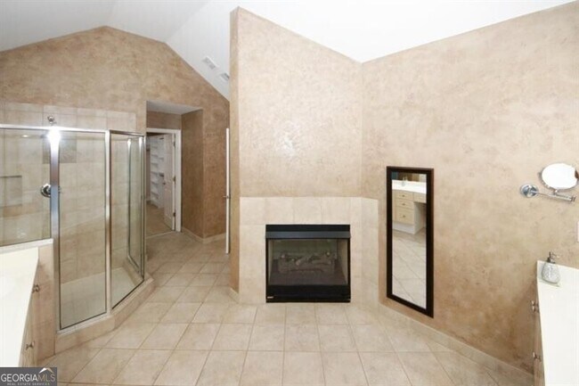 Building Photo - 1354 Brookhaven Village Cir NE