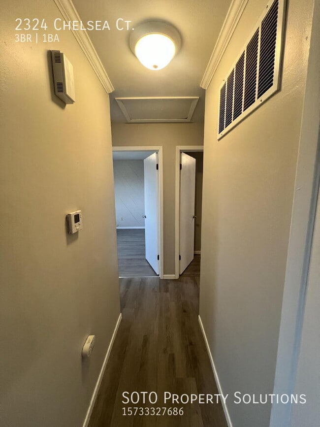 Building Photo - 2324 Chelsea Ct