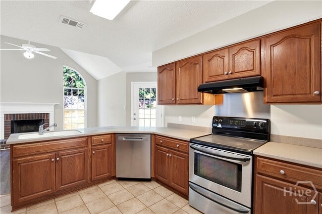 Building Photo - 387 Shady Hill Cir