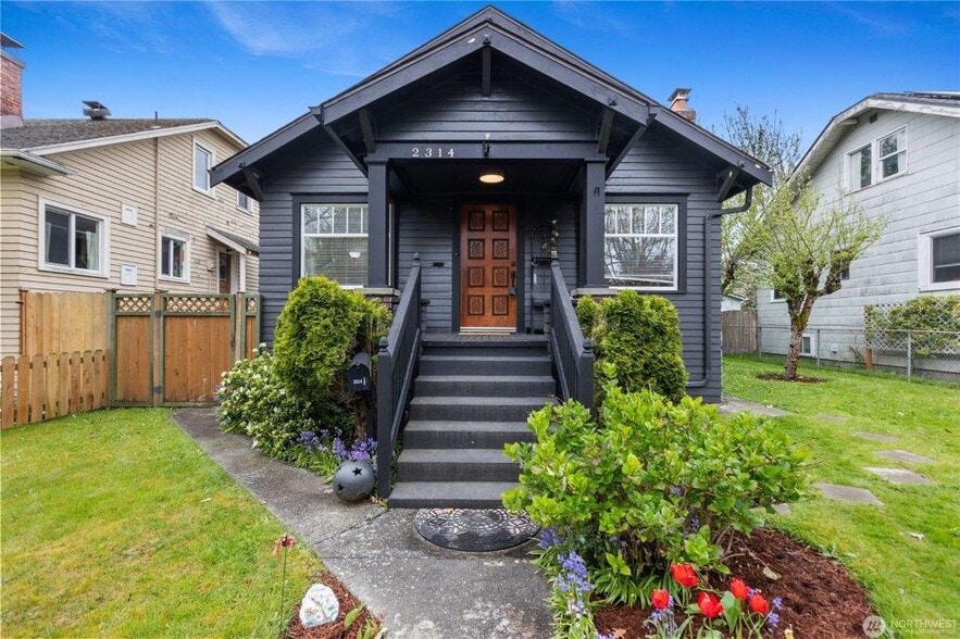 Primary Photo - 2314 McDougall Ave
