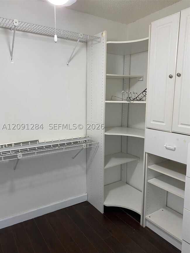 Building Photo - 11561 SW 64th St
