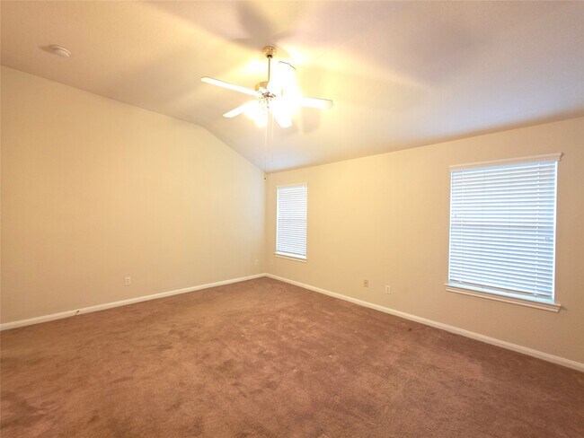 Building Photo - 3817 Mystic Cir