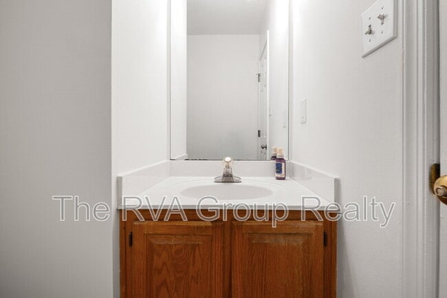 Building Photo - 2307 Krossridge Ct