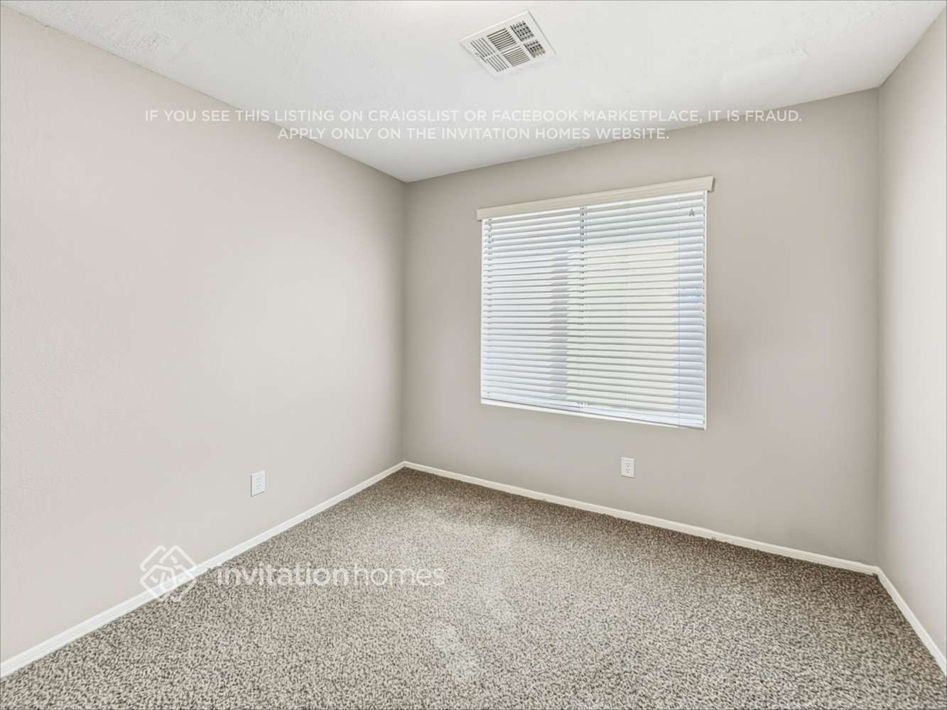 Building Photo - 6526 N 69th Dr