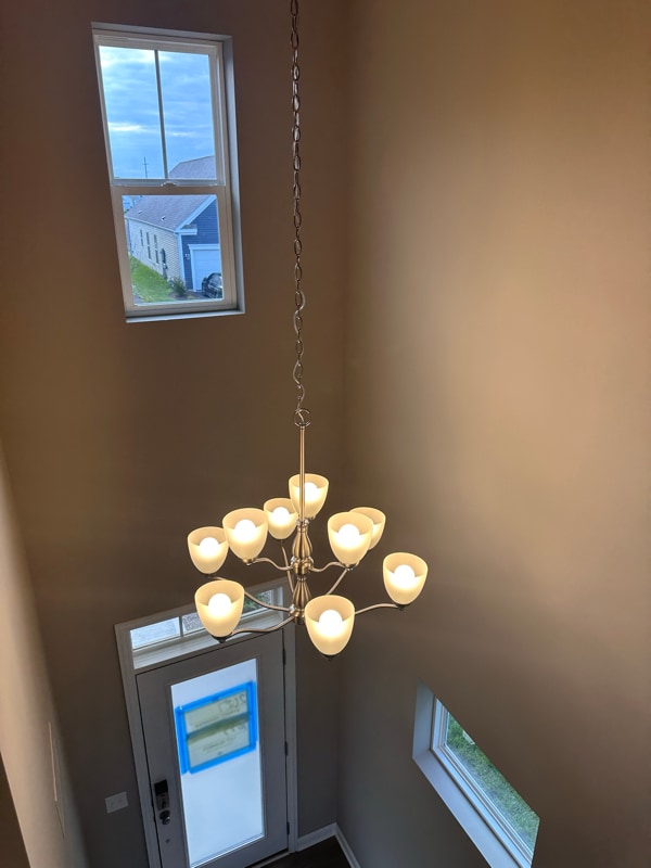 Building Photo - 2027 Aerotrain Ct N