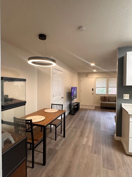 Building Photo - 9623 S 248th St