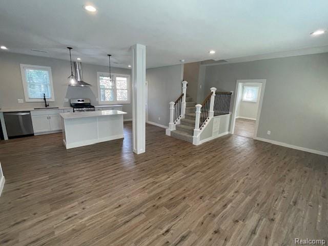 Building Photo - 21 E Church St