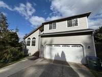 Building Photo - Large 6-Bedroom Home in Samish with a Fenced Yard MOVE IN READY