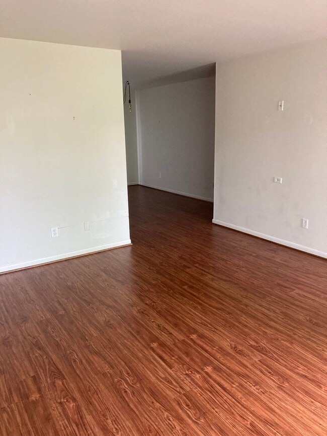 Building Photo - Great 2 Bed 1.5 Bath Home in Franklin!