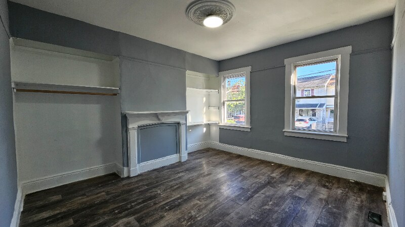 Building Photo - 169 Pearl St