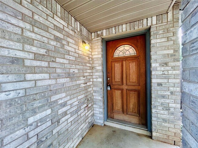 Building Photo - 1235 Deerhound Pl