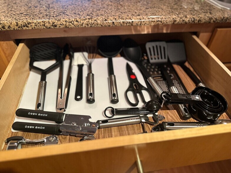 Building Photo - 800 Town and Country Blvd