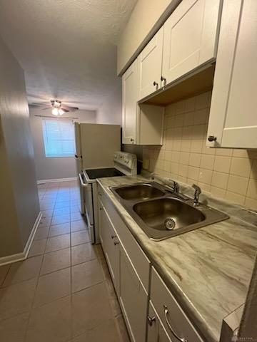 Building Photo - 246 Oak St