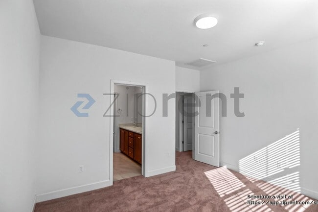 Building Photo - 38954 Primula Terrace
