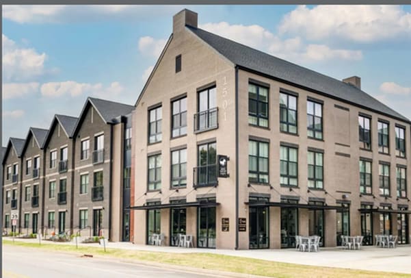 Building Photo - Provenance