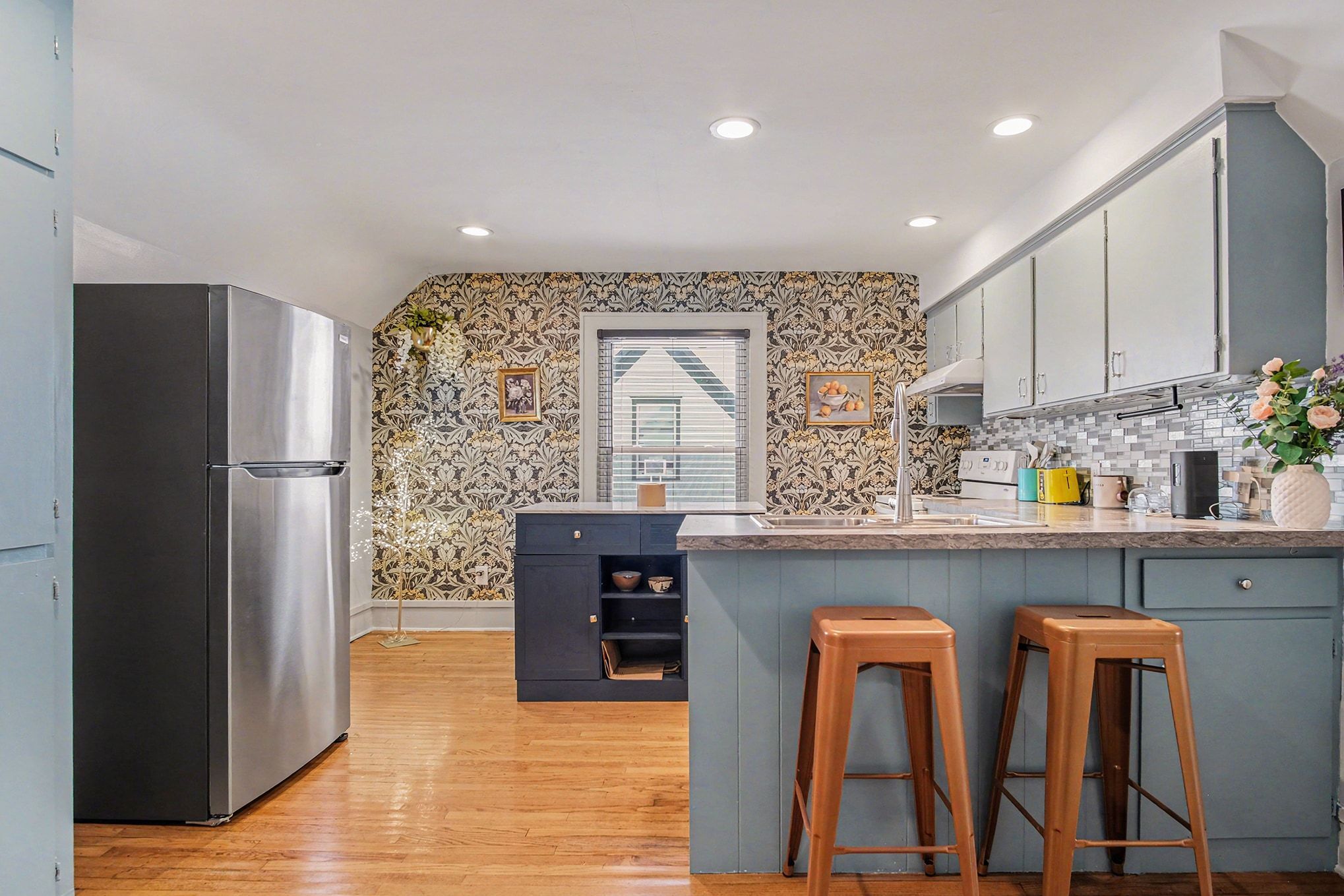 Building Photo - 514 Glenwood Ave SE