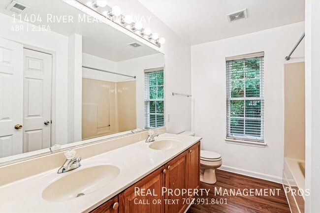 Building Photo - 11404 River Meadows Way