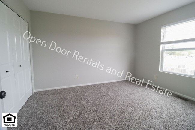 Building Photo - 7701-7729  E State Blvd