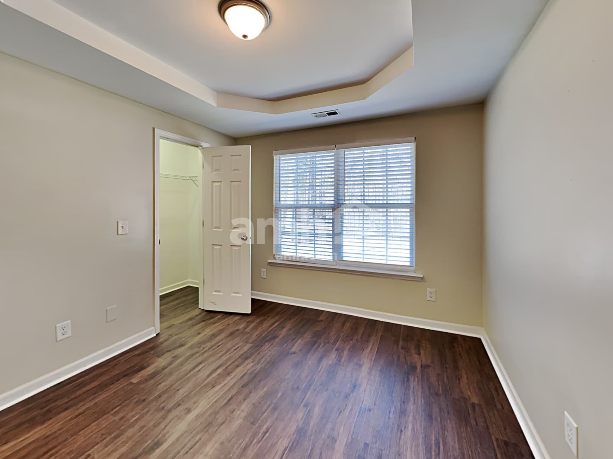 Building Photo - 5145 Chasteal Trail