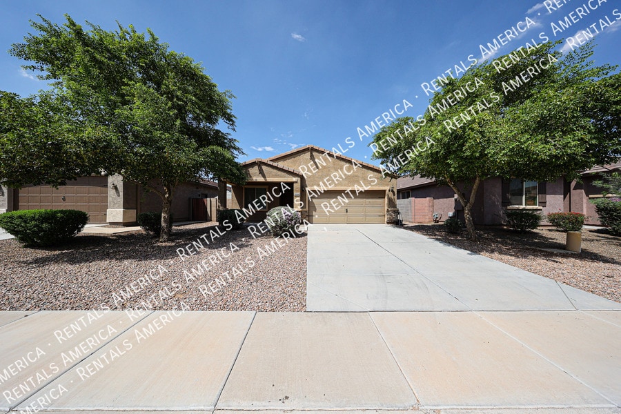 Building Photo - 38086 W Isabella Ln