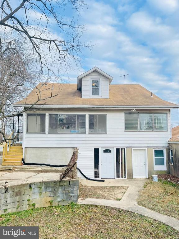 Building Photo - 9066 Baltimore Ave