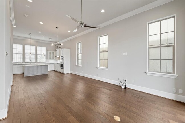 Building Photo - 4021 University Grove St