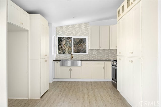 Building Photo - 9741 Oak Bend Dr