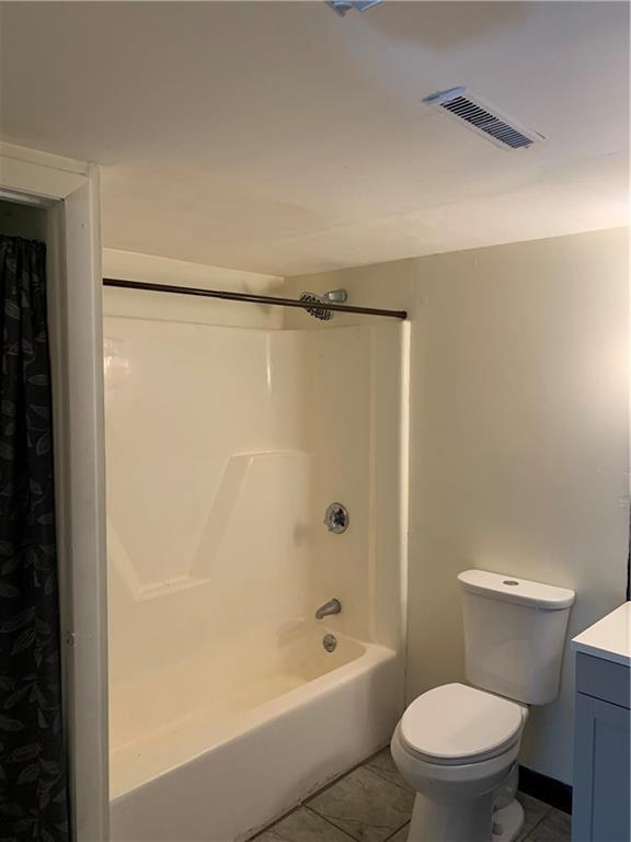 Building Photo - 1139 Hartford Ave