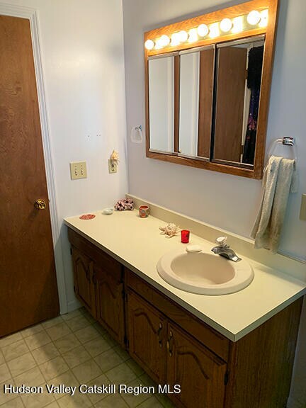 Building Photo - 340 Old Rte 22