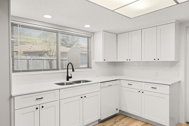 Building Photo - 7301 Langston Dr