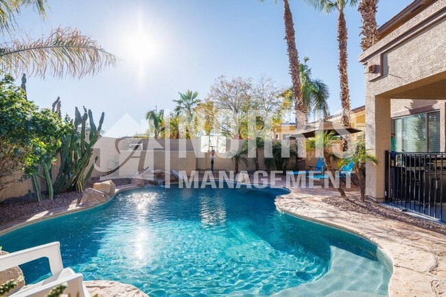 Building Photo - Beautiful Large Home NOT FURNISHED with Pool in Villago Community